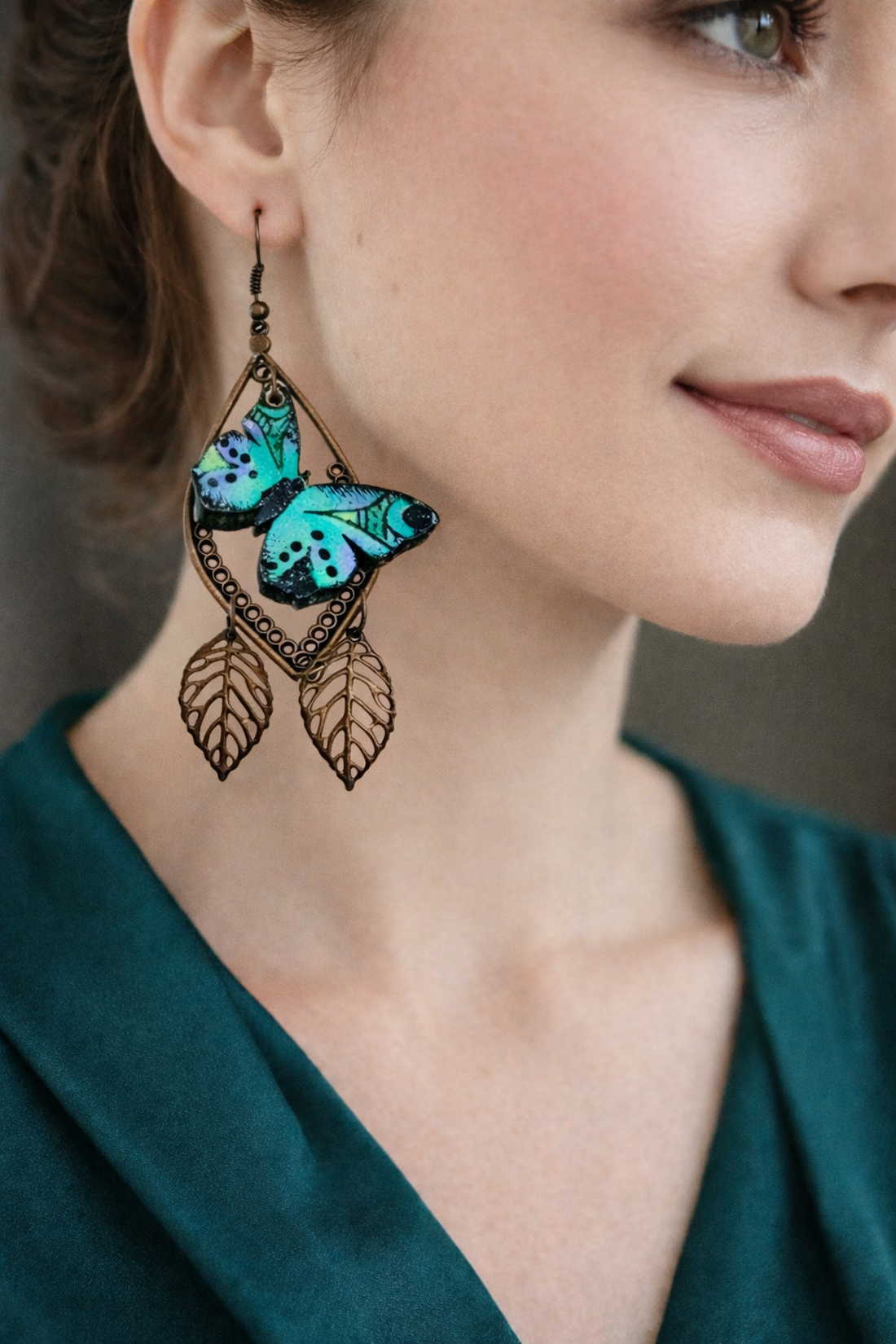 Cercei flururi pictati manual 01854 - bijuterii - cercei - cercei cu figurine - Artynos.ro