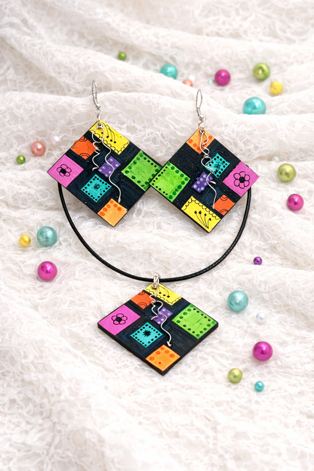 Set bijuterii pictate manual 01862 - bijuterii - seturi de bijuterii - Artynos.ro