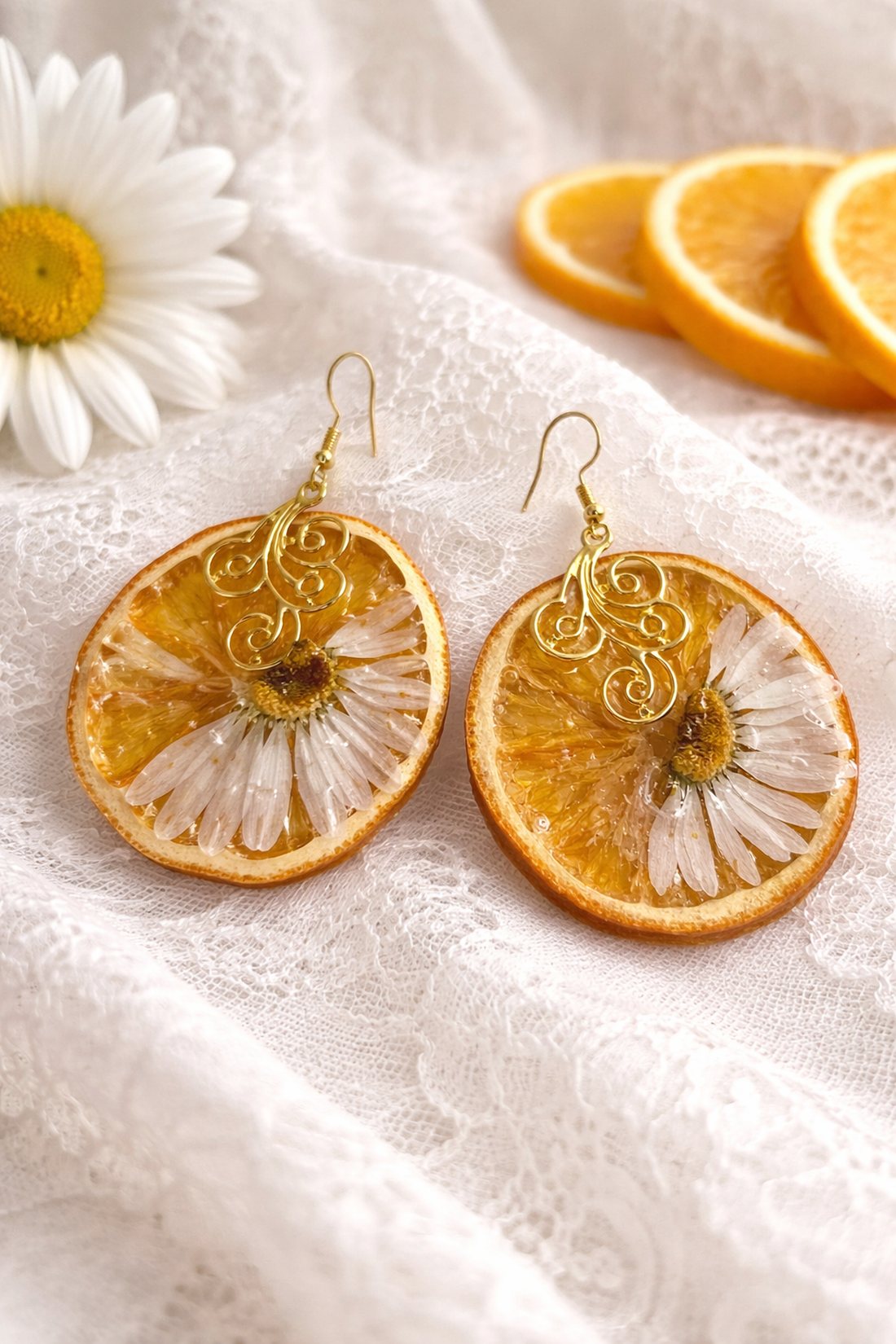 cercei cu felii de portocale 00998 - bijuterii - cercei - cercei din rășină - Artynos.ro