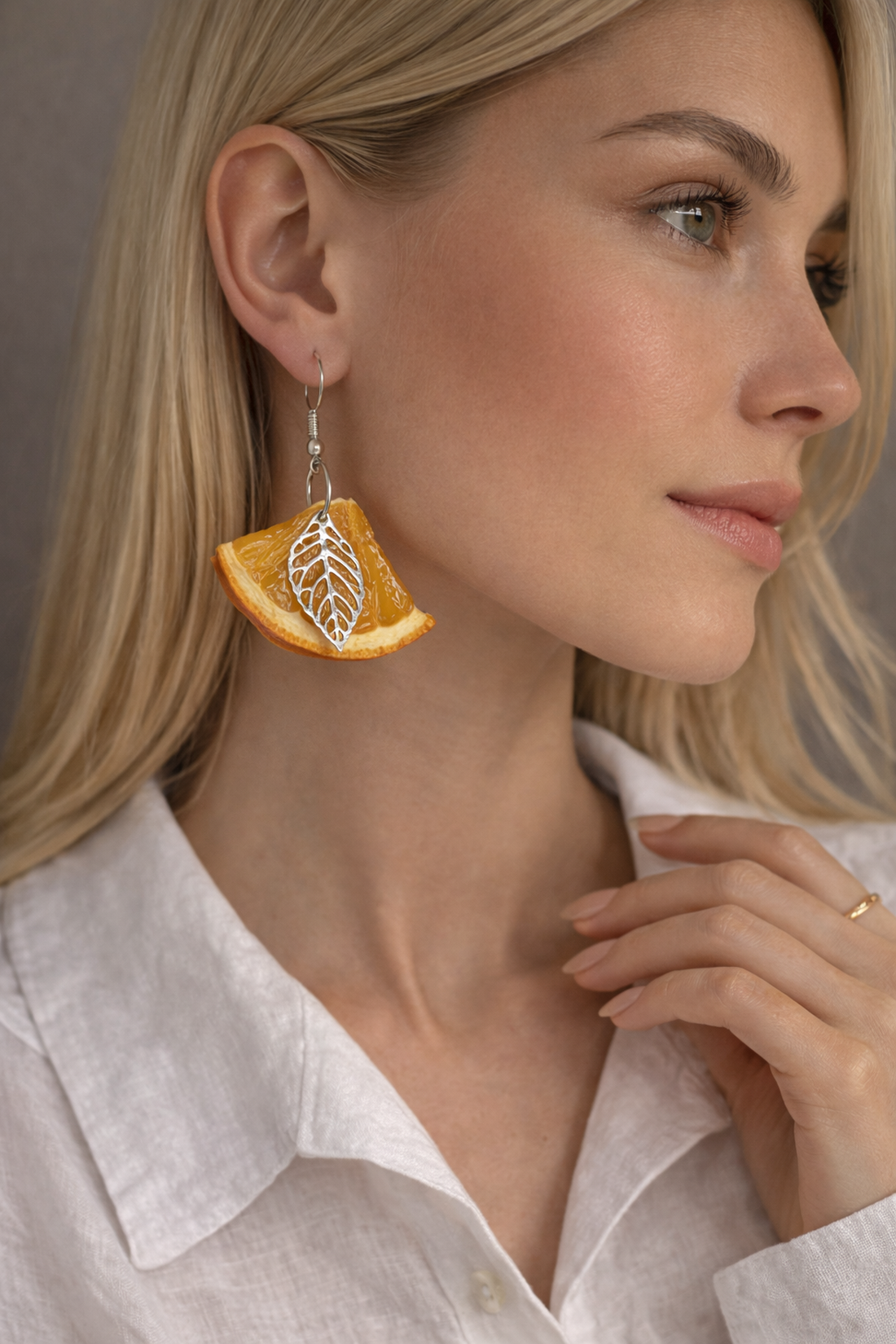 cercei cu felii de portocale 01362 - bijuterii - cercei - cercei din rășină - Artynos.ro