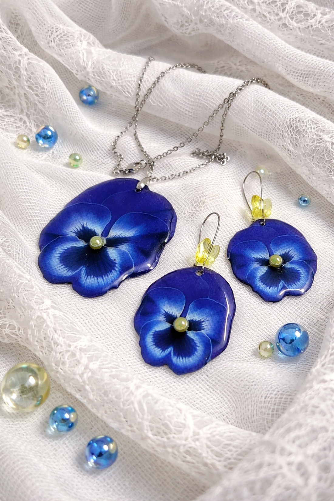 Set bijuterii cu Panselute 01882 - bijuterii - seturi de bijuterii - Artynos.ro