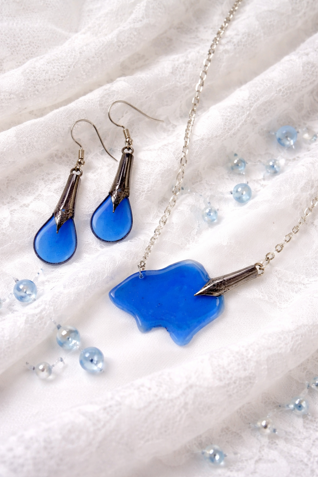 Set bijuterii lucrat manual cu penițe reale colier și cercei 01892 - bijuterii - seturi de bijuterii - Artynos.ro