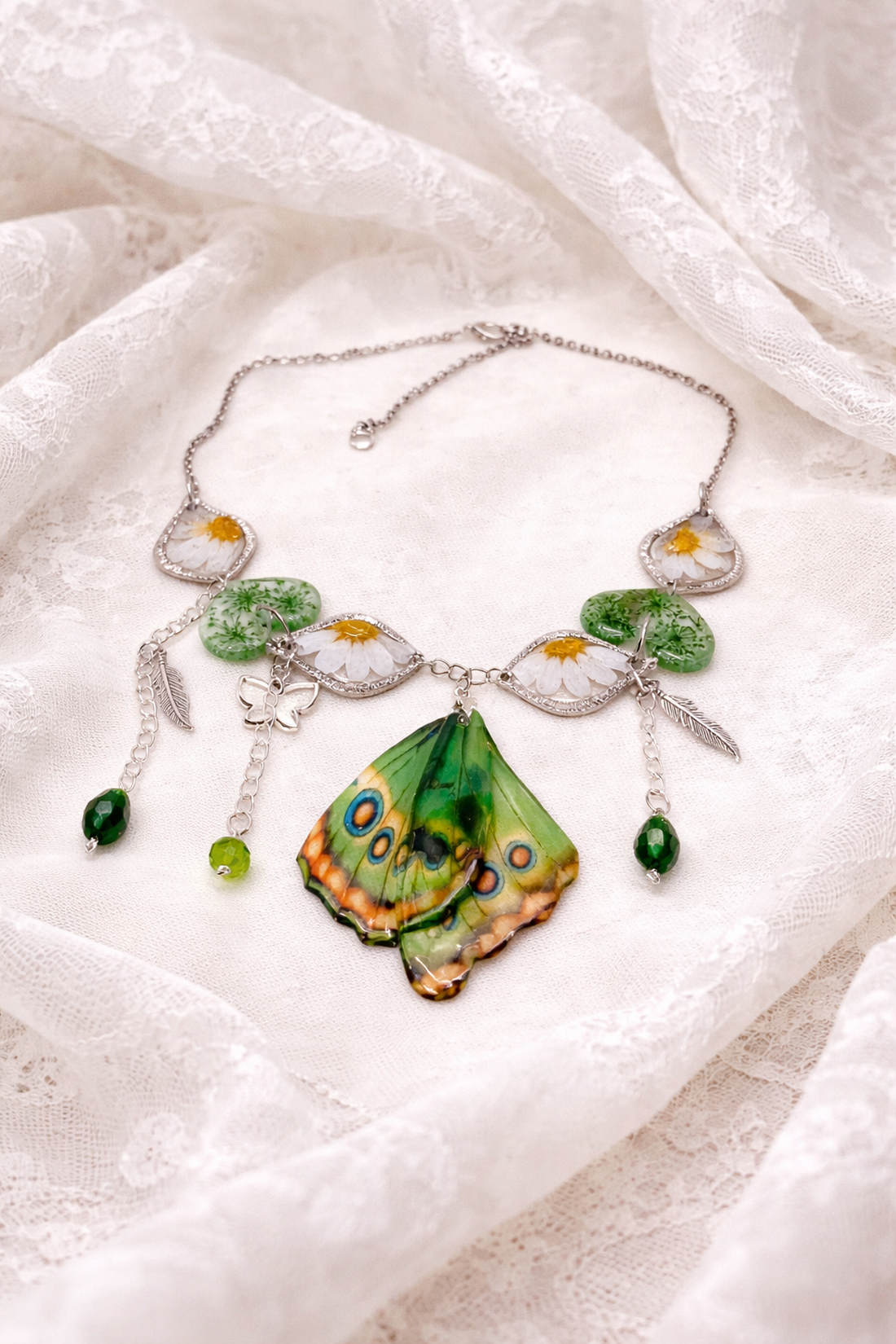 Set bijuterii -rasina, flori si fluturi 01902 - bijuterii - seturi de bijuterii - Artynos.ro