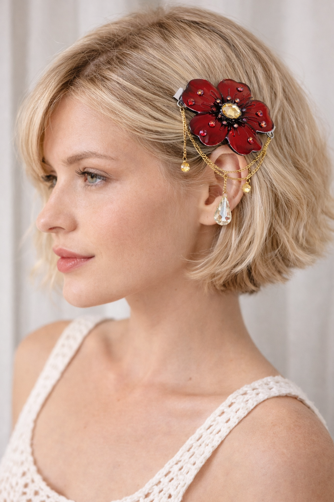 Broșă - Clemă de păr lucrata manual, motiv Maci cu rășină -cadou pentru iubia,mama,fiica,logodnica,prietena 01920 - bijuterii - broșe - Artynos.ro