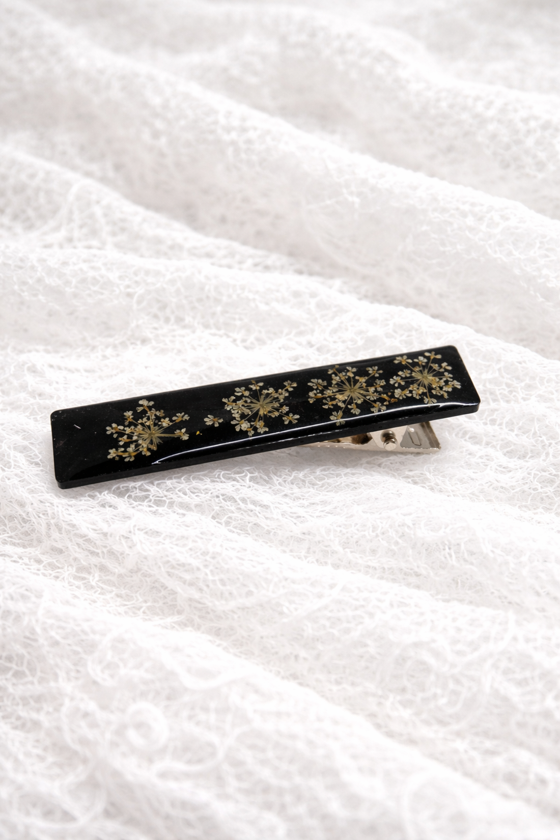 Clemă de cravată și butoni cu flori naturale în rășină -Set cadou accesorii bărbați 01937 - bijuterii - butoni de manșetă - Artynos.ro