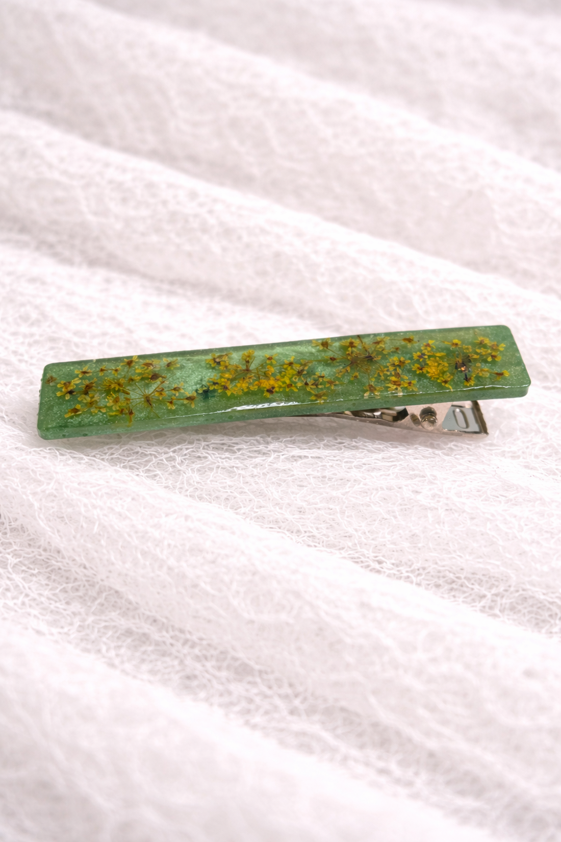 Clemă de cravată și butoni cu flori naturale în rășină -Set cadou accesorii bărbați 01938 - bijuterii - butoni de manșetă - Artynos.ro