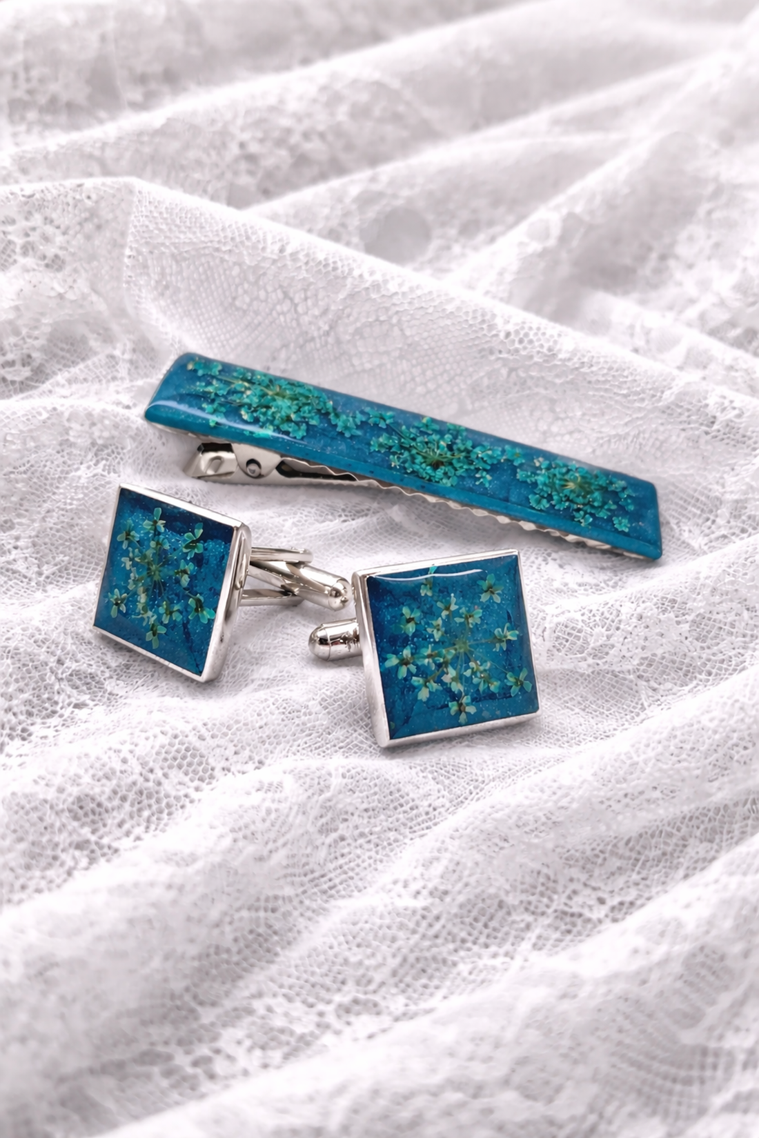 Butoni de cămașă si clemă cravată -Set cadou accesorii bărbați 01946 - bijuterii - butoni de manșetă - Artynos.ro