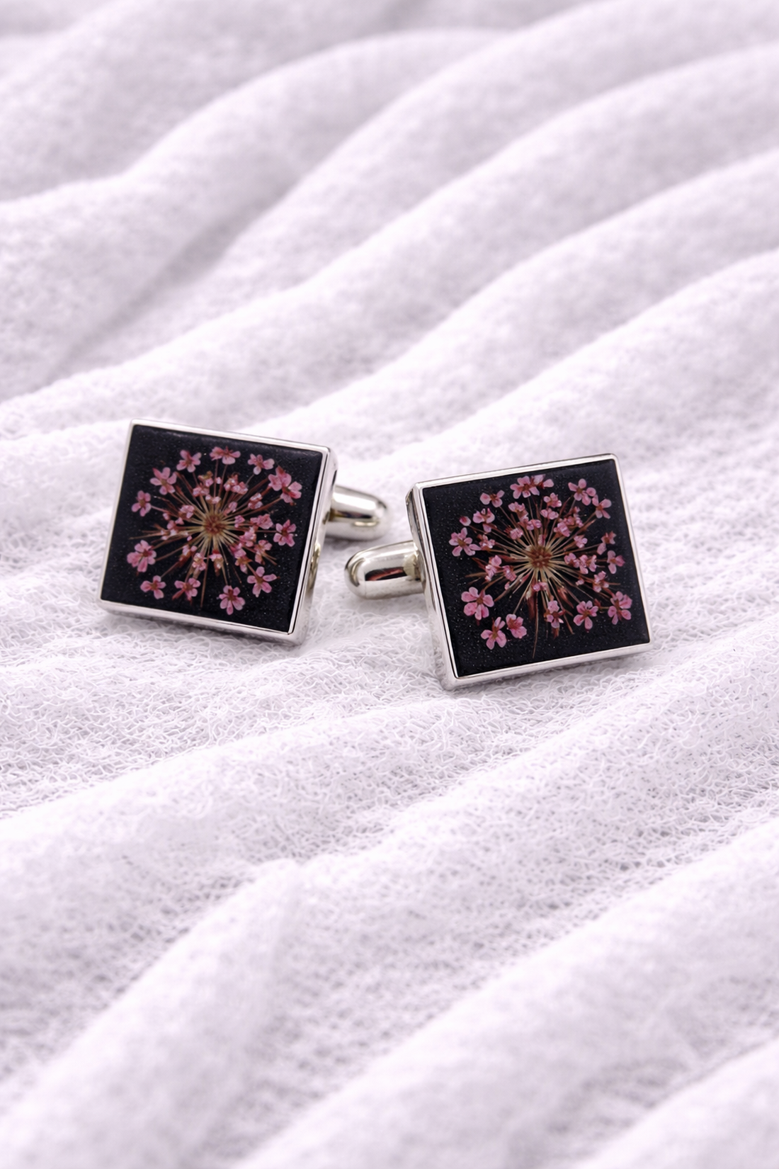 Butoni de cămașă si clemă cravată -Set cadou accesorii bărbați 01947 - bijuterii - butoni de manșetă - Artynos.ro