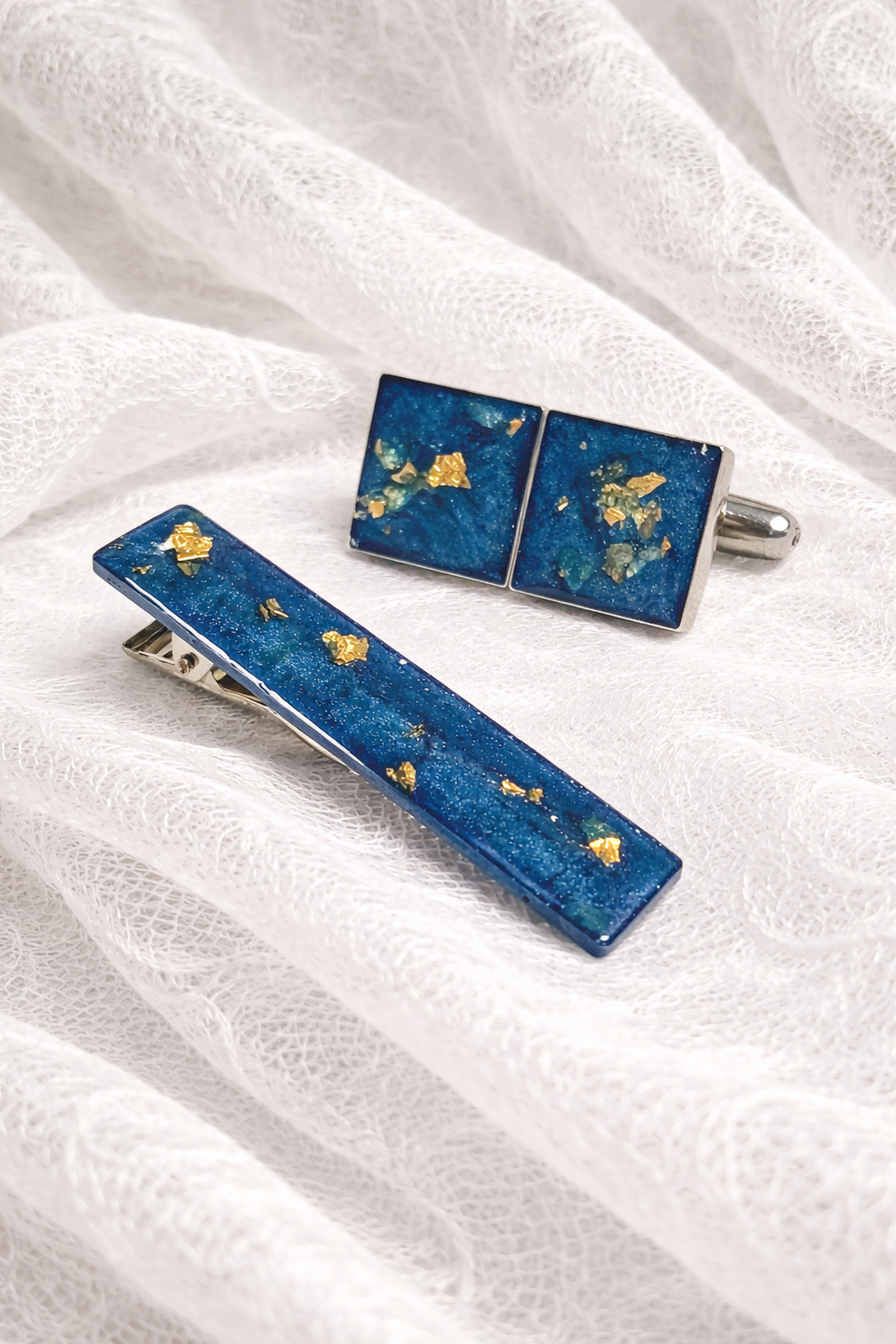 Butoni de cămașă si clemă cravată -Set cadou accesorii bărbați 01949 - bijuterii - butoni de manșetă - Artynos.ro