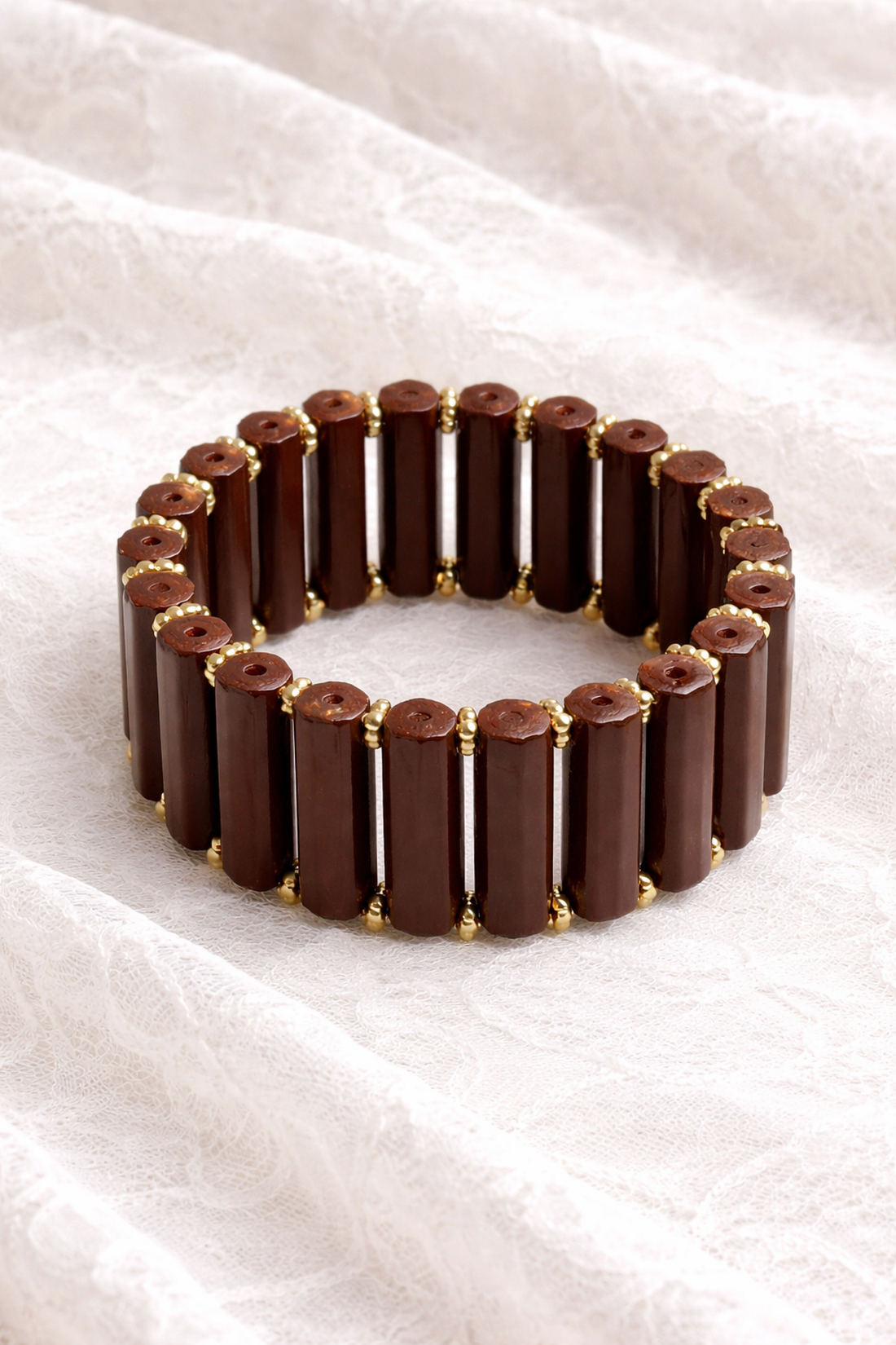 Set bijuterii cu creioane colorate maro cu accesorii aurii 01957 - bijuterii - seturi de bijuterii - Artynos.ro