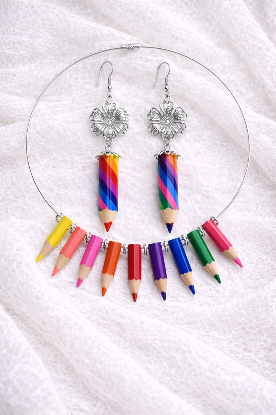 Set bijuterii cu creioane colorate 01958 - bijuterii - seturi de bijuterii - Artynos.ro