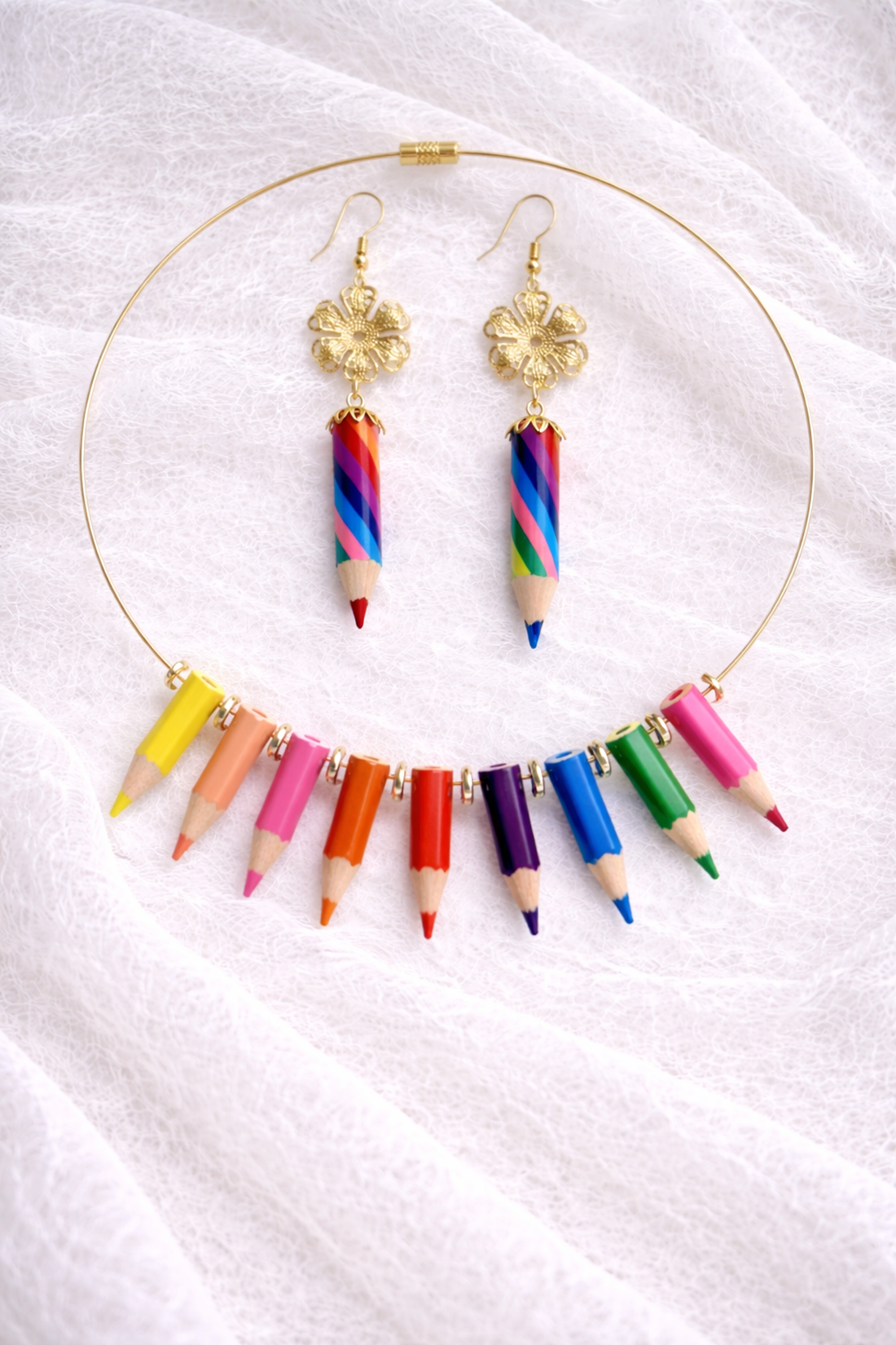 Set bijuterii cu creioane colorate 01959 - bijuterii - seturi de bijuterii - Artynos.ro