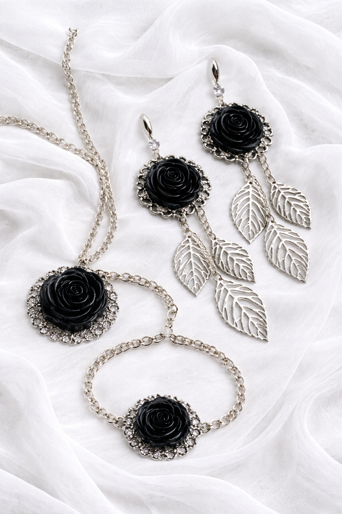 Set bijuterii handmade cu Trandafiri din rasina 01986 - bijuterii - seturi de bijuterii - Artynos.ro