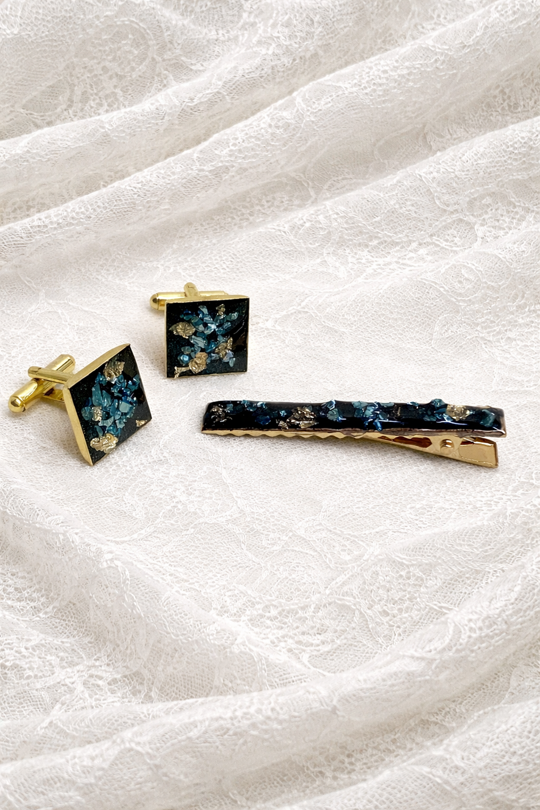 Butoni de cămașă si clemă cravată -Set cadou pentru bărbați 02011 - bijuterii - butoni de manșetă - Artynos.ro