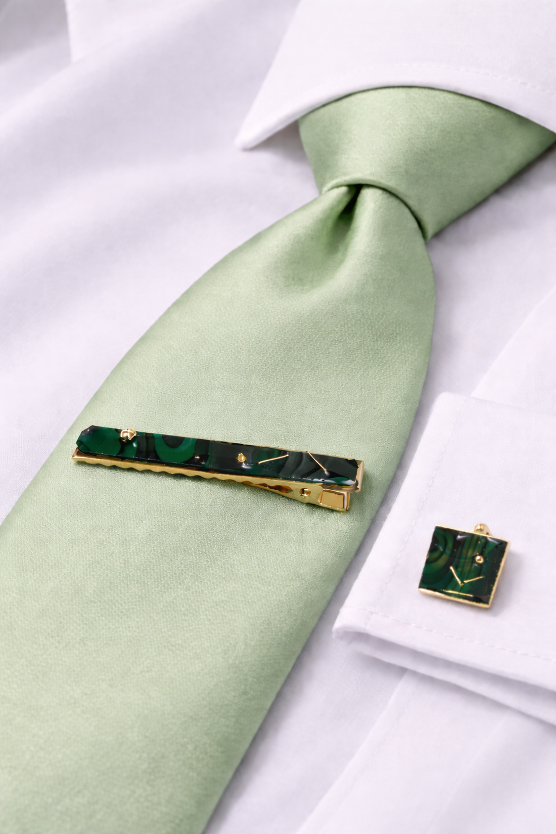 Butoni de cămașă si clemă cravată -Set cadou bărbați 02017 - bijuterii - butoni de manșetă - Artynos.ro