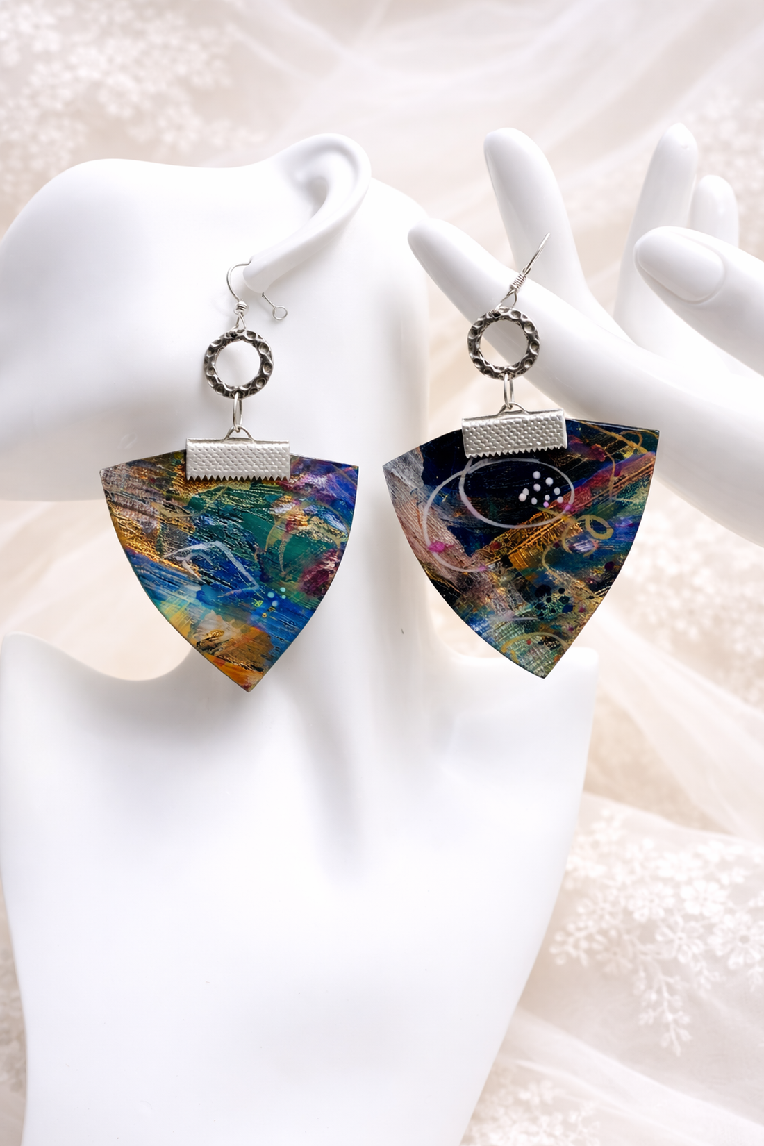 Cercei pictati manual 02050 - bijuterii - cercei - cercei din rășină - Artynos.ro