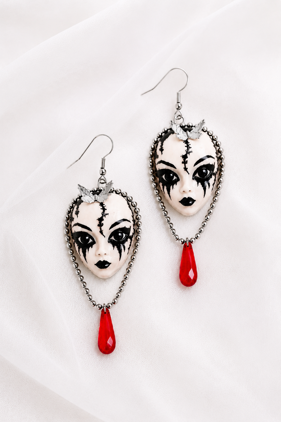 Cercei stil gotik 02378 - bijuterii - cercei - cercei cu figurine - Artynos.ro