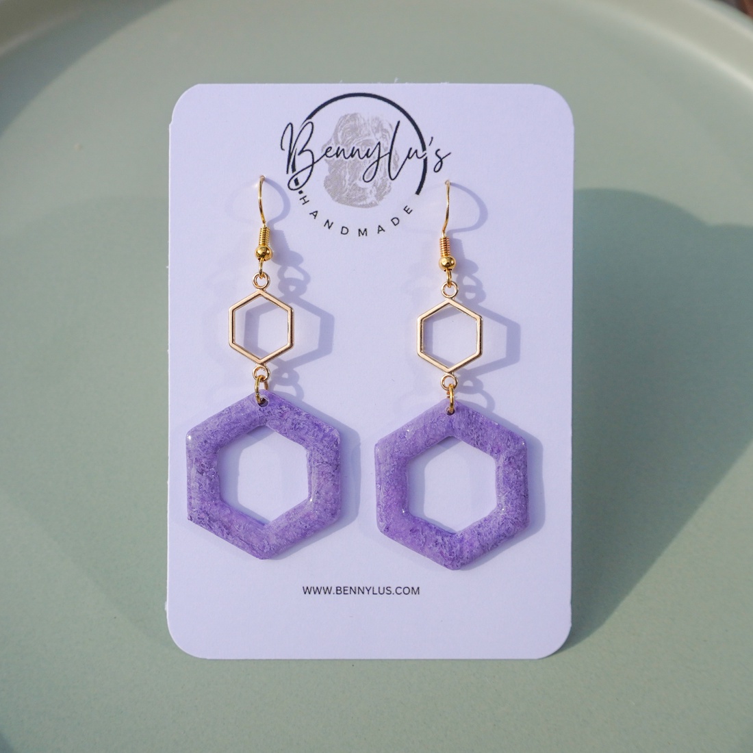 Cercei Handmade Lut Polimeric Aura Hexagon - bijuterii - cercei - cercei agățați - Artynos.ro Cercei Handmade Lut Polimeric Aura Hexagon - bijuterii - cercei - cercei agățați - Artynos.ro