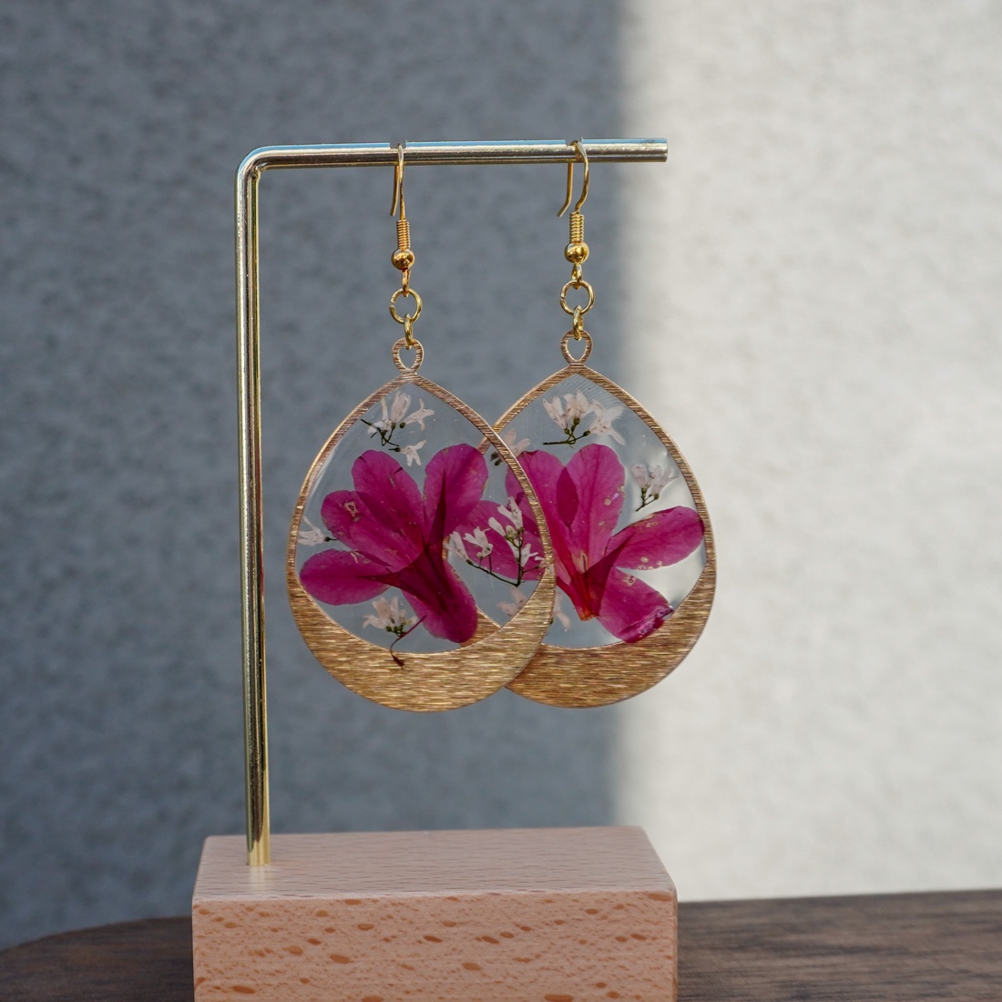 Cercei Handmade Orabella - bijuterii - cercei - cercei agățați - Artynos.ro Cercei Handmade Orabella - bijuterii - cercei - cercei agățați - Artynos.ro