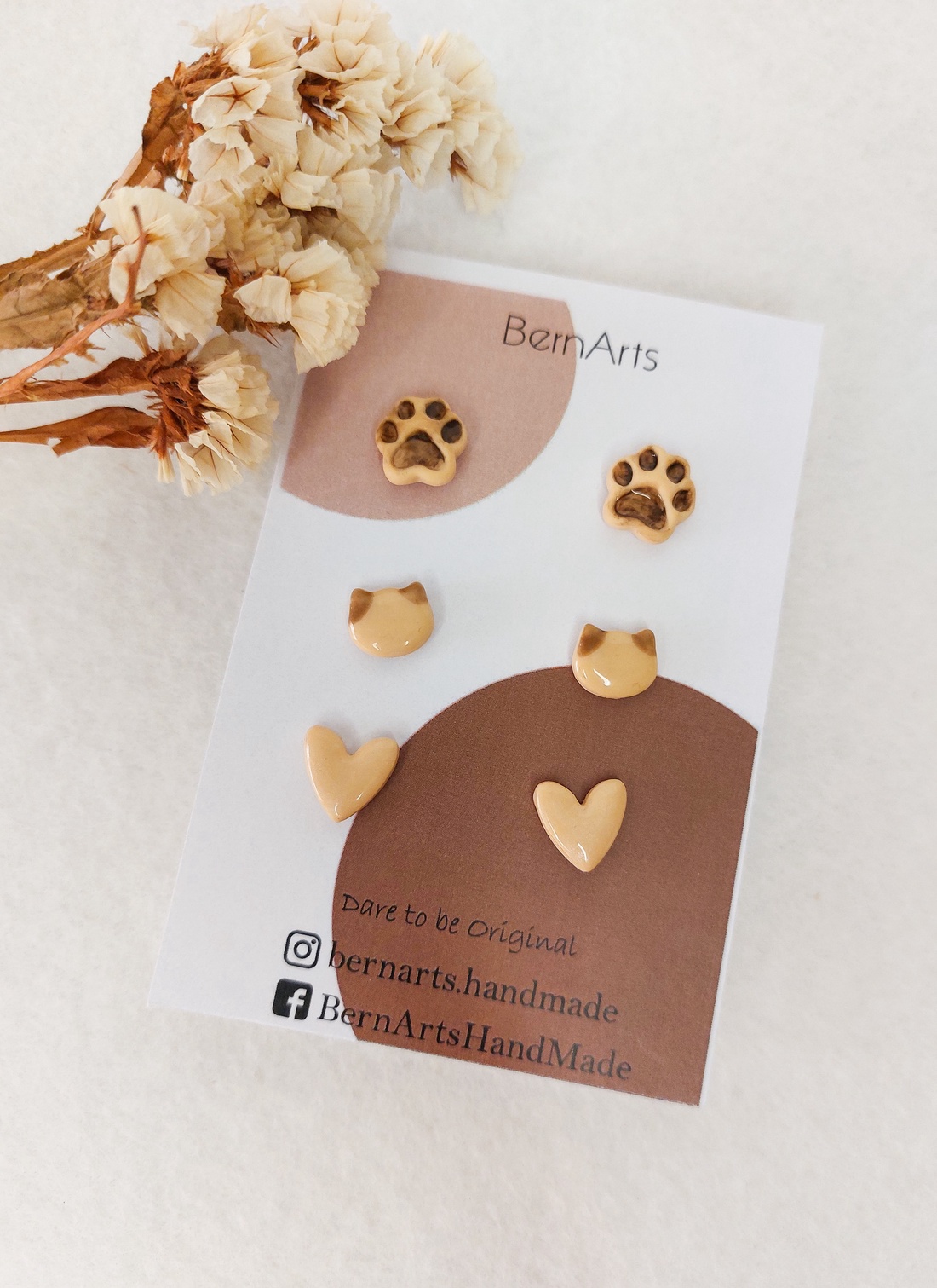 Set de cercei pentru iubitorii de pisici - Cat Lover - Crem/Bej - bijuterii - cercei - cercei cu figurine - Artynos.ro