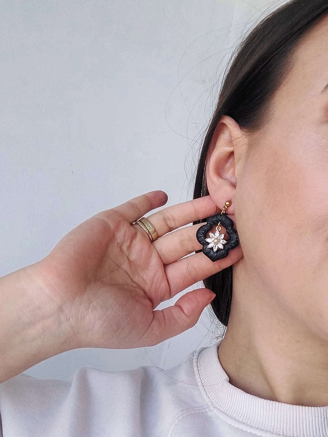 Cercei Eleganti - Negru - Lut Polimeric/ Otel inoxidabil - bijuterii - cercei - cercei lungi - Artynos.ro