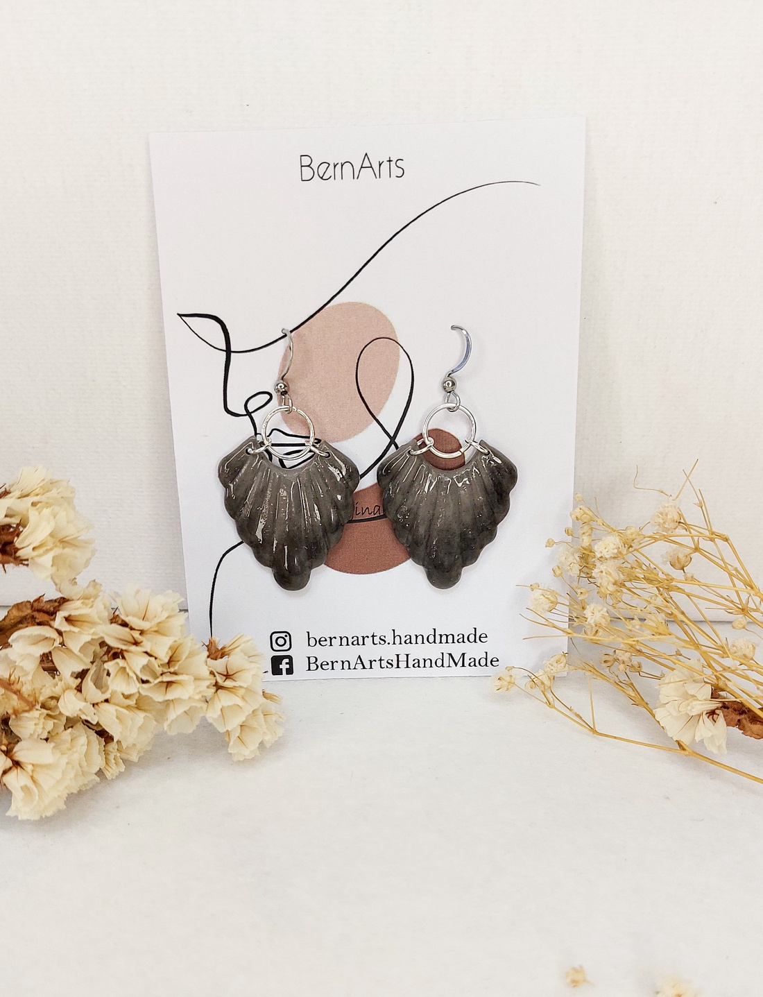 Cercei Negru-Gri Minimalist - Design Simplu - Pentru zi de zi - bijuterii - cercei - cercei lungi - Artynos.ro