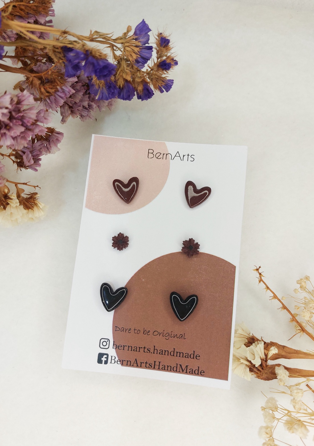 Cercei Mici Bordo ( Burgundy) Negru, Stud - Inimioară, Floricică - bijuterii - cercei - cercei cu figurine - Artynos.ro