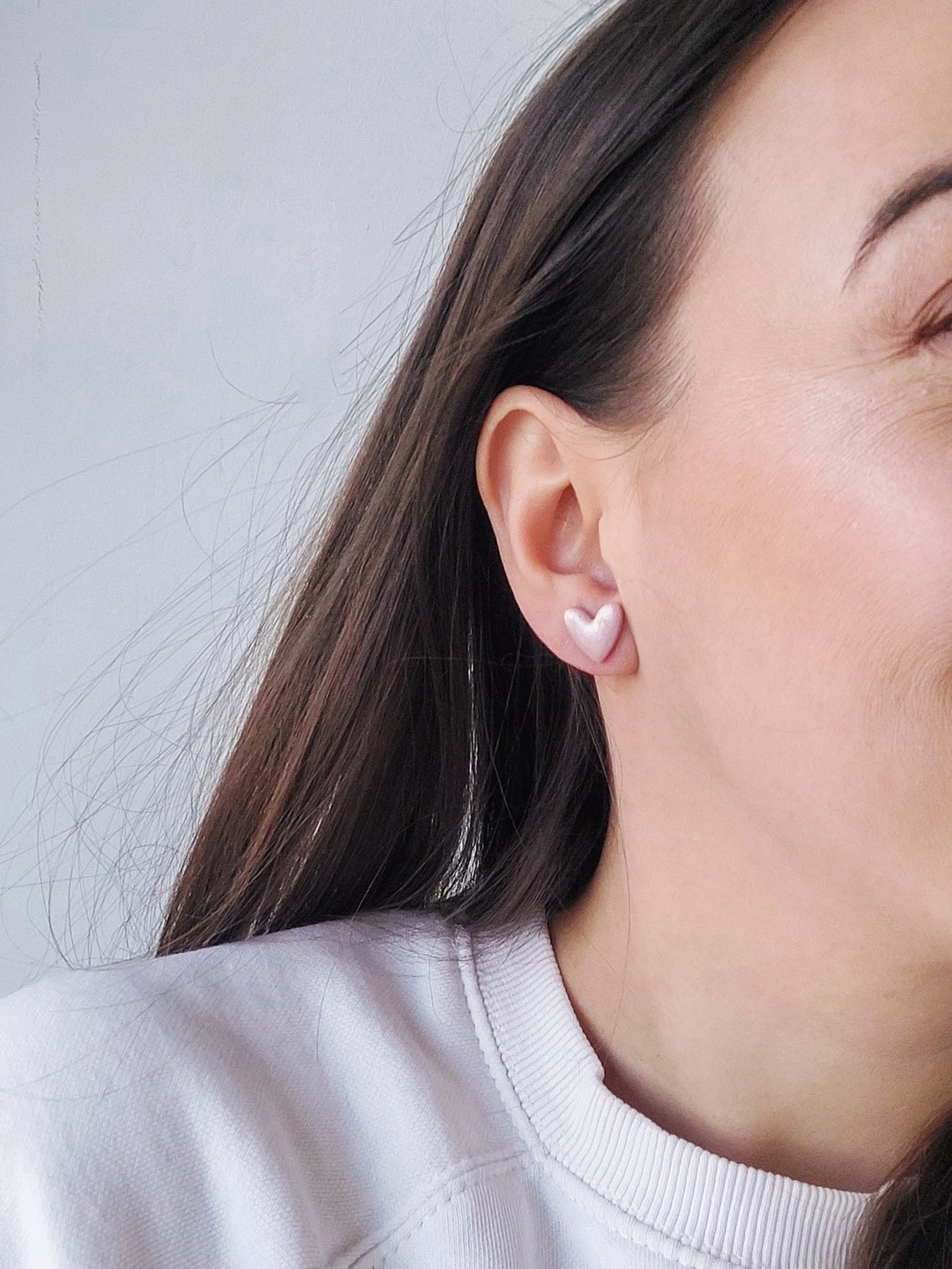 Cercei Mici Bordo ( Burgundy) Negru, Stud - Inimioară, Floricică - bijuterii - cercei - cercei cu figurine - Artynos.ro