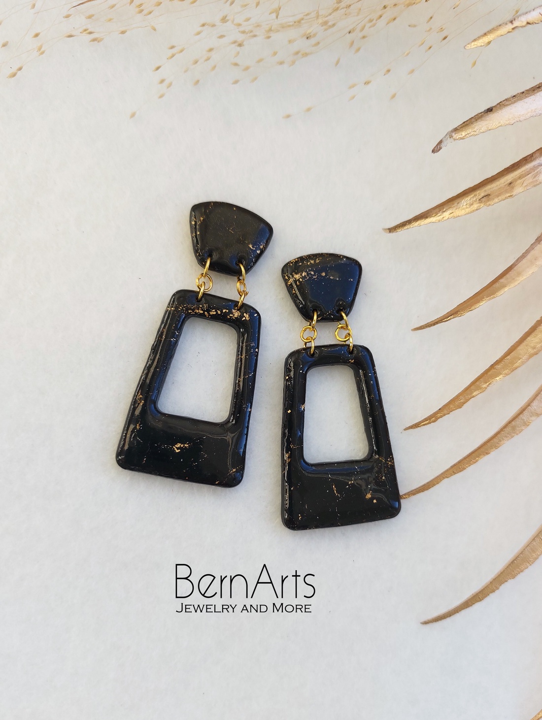 Cercei Dama Statment Evenimente Negru-Auriu - bijuterii - cercei - cercei lungi - Artynos.ro