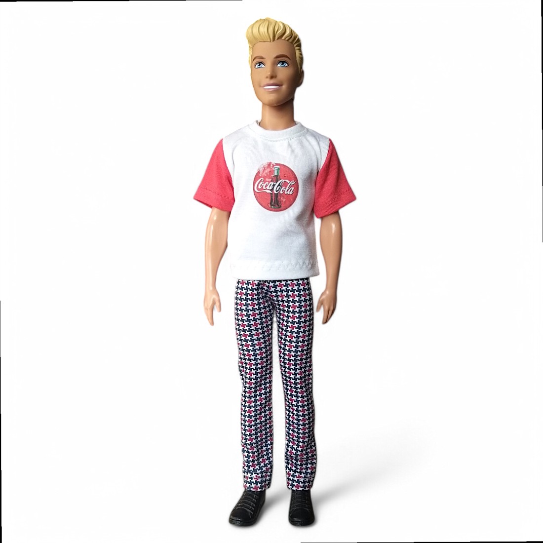 Pantaloni Ken cu croi drept și model în carouri mici (f004pk) � haine pentru păpuși de băieți de tip Barbie! (f004pk) -  - Artynos.ro