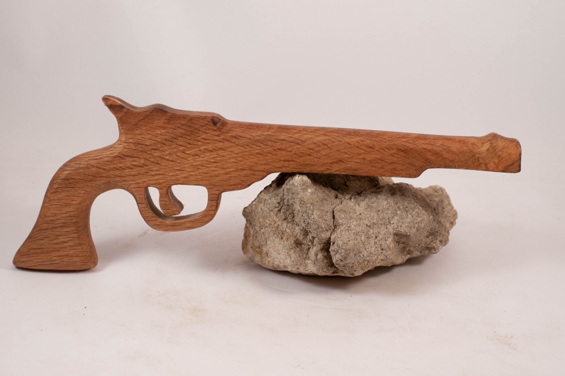  Joc pistol din lemn -  - Artynos.ro