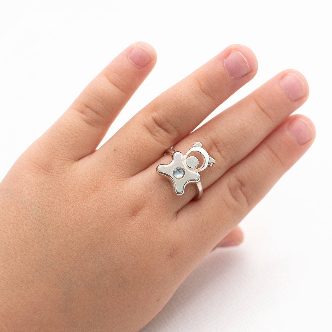 Animal-shaped, adjustable-sized handcrafted silver ring for children, decorated with aquamarine stone - accessorii și unelte - mărgea, componente de bijuterii - alte piese - Artynos.ro Animal-shaped, adjustable-sized handcrafted silver ring for children, decorated with aquamarine stone - accessorii și unelte - mărgea, componente de bijuterii - alte piese - Artynos.ro
