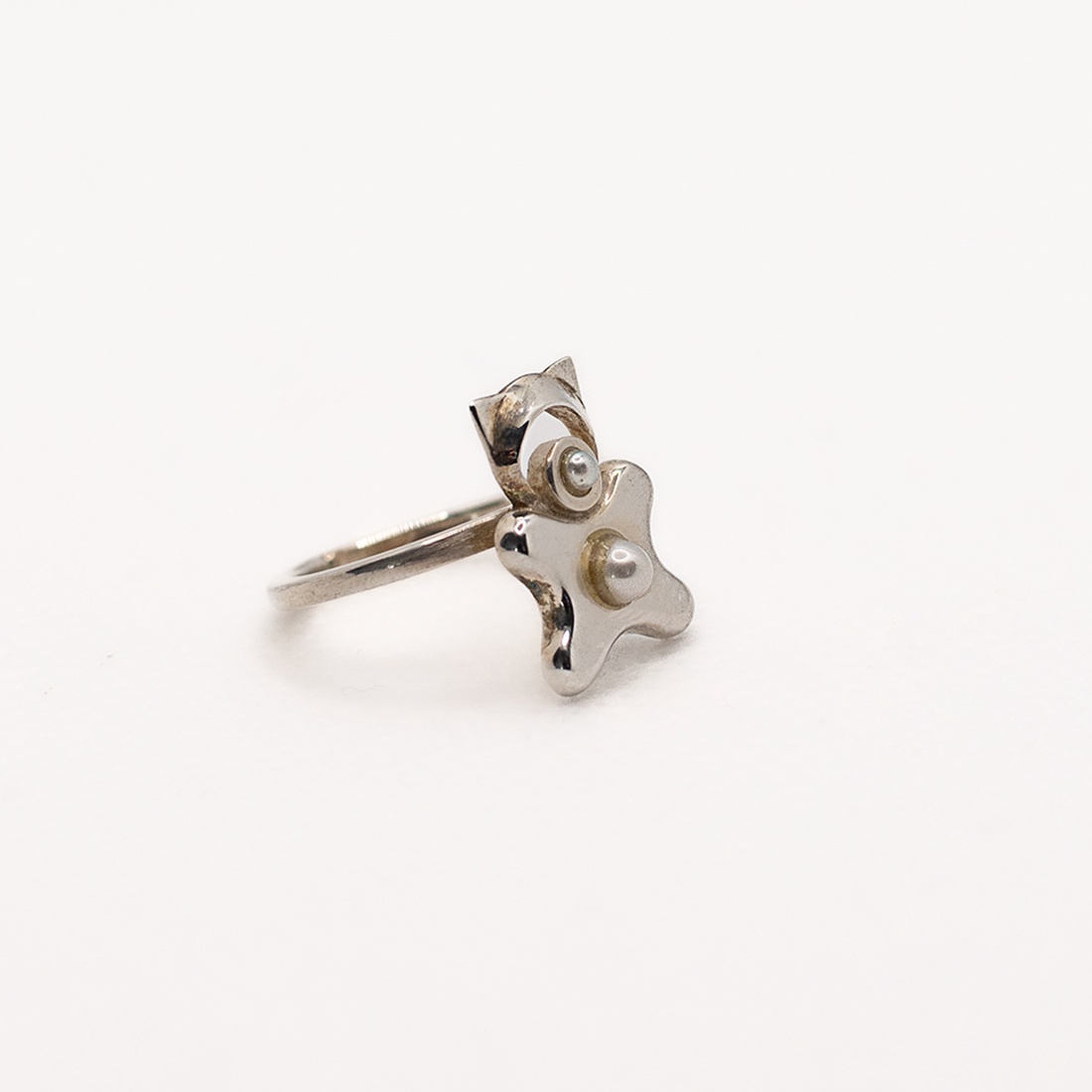 Animal-shaped, decorated with two pearl, adjustable-sized handcrafted silver ring for children - accessorii și unelte - mărgea, componente de bijuterii - alte piese - Artynos.ro
