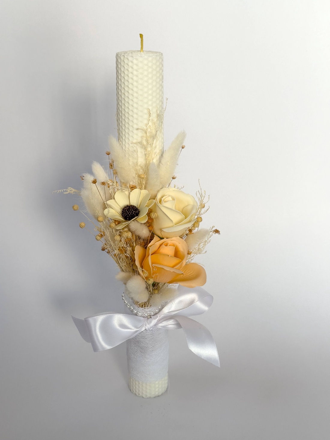 Lumânare din ceară naturală de albine, decorată cu flori uscate - casă & stil de viață - lumânări, parfumuri, arome - lumânare - lumânări artizanale - Artynos.ro Lumânare din ceară naturală de albine, decorată cu flori uscate - casă & stil de viață - lumânări, parfumuri, arome - lumânare - lumânări artizanale - Artynos.ro