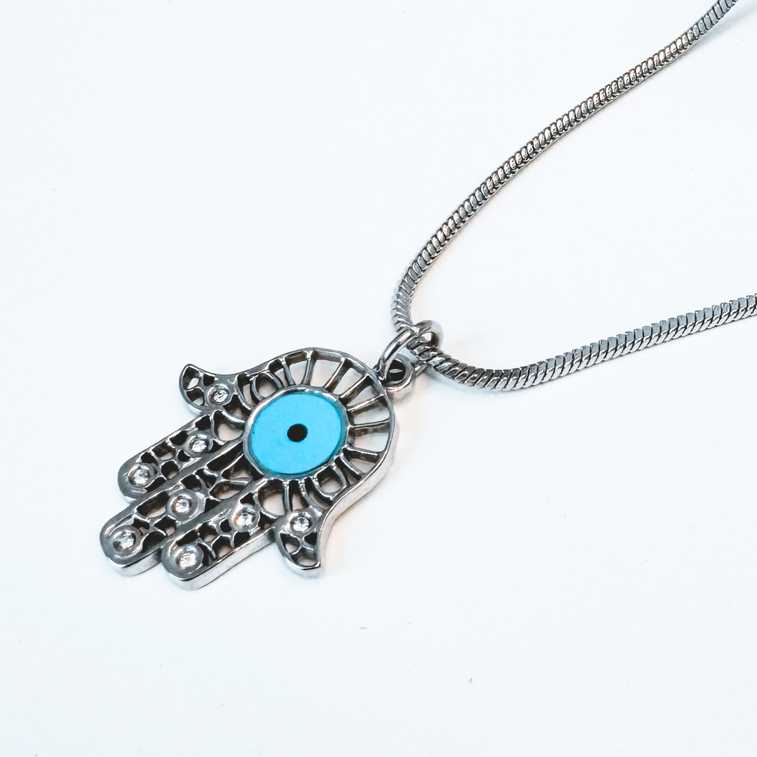 COLIER HAMSA DIN OTEL INOXIDABIL CU EVIL EYE BLEU - PROTECTIE ENERGII NEGATIVE - bijuterii - coliere - coliere cu pandantive - Artynos.ro COLIER HAMSA DIN OTEL INOXIDABIL CU EVIL EYE BLEU - PROTECTIE ENERGII NEGATIVE - bijuterii - coliere - coliere cu pandantive - Artynos.ro