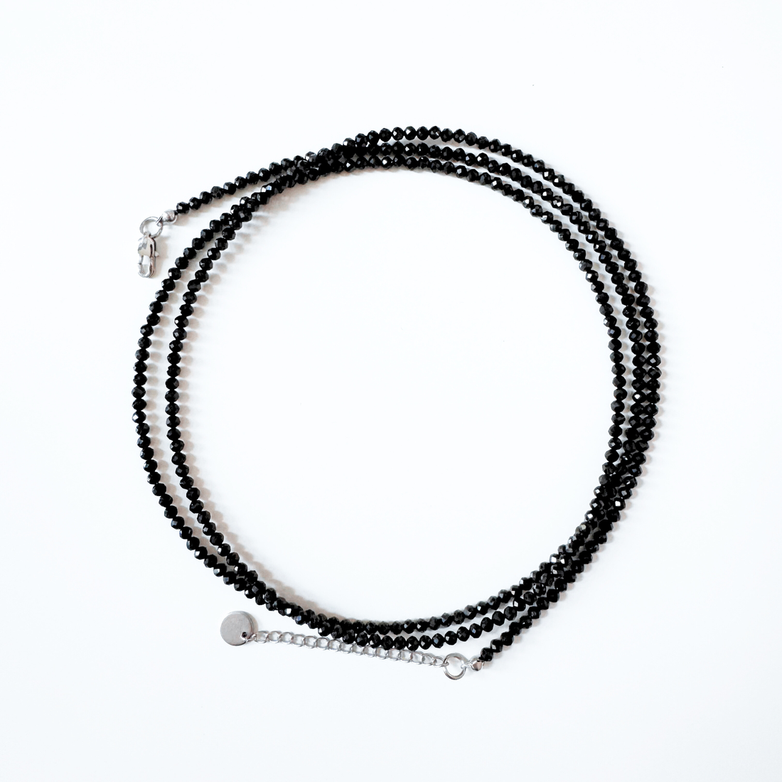 Colier / choker triplu multisir la baza gatului din turmalina neagra - bijuterii - coliere - coliere cu multiple șiruri - Artynos.ro Colier / choker triplu multisir la baza gatului din turmalina neagra - bijuterii - coliere - coliere cu multiple șiruri - Artynos.ro