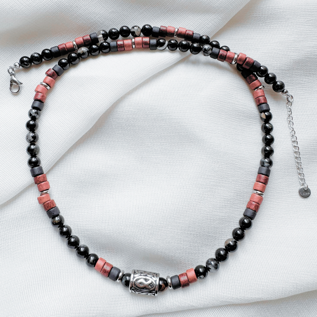 Colier barbati din turmalina neagra, ceramica si pandativ Rune Vikinge - Othala - bijuterii - coliere - coliere din pietre semiprețioase - Artynos.ro