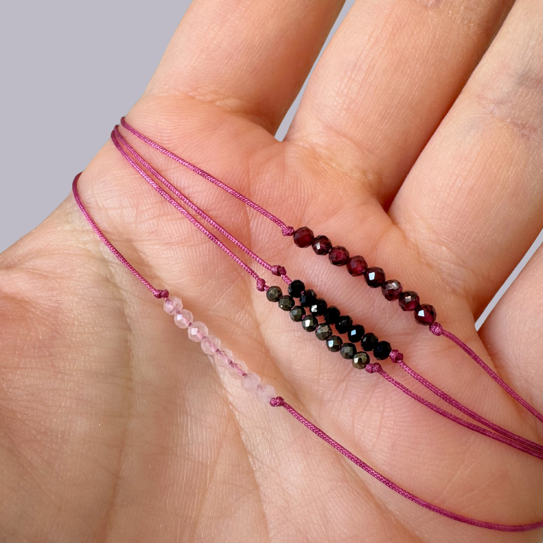 Bratara minimalista fina cu cristale - Cuart roz - bijuterii - brățări - brățări din pietre semiprețioase - Artynos.ro