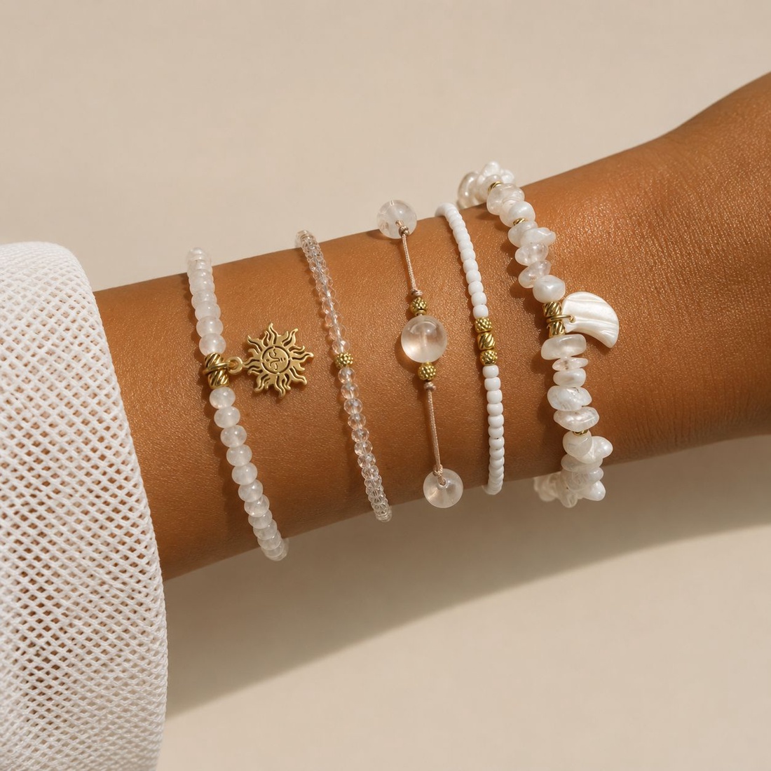 Set de bratari reglabile cu pietre semipretioase - selenit, jad, piatra lunii - Gold white - bijuterii - brățări - brățări din pietre semiprețioase - Artynos.ro