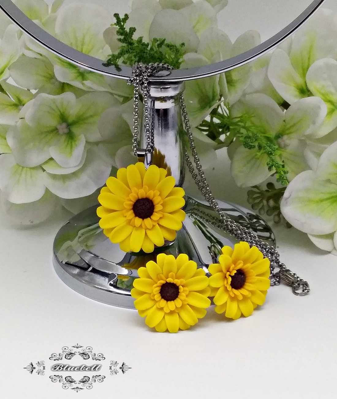 Set cu gerbera - bijuterii - seturi de bijuterii - Artynos.ro Set cu gerbera - bijuterii - seturi de bijuterii - Artynos.ro