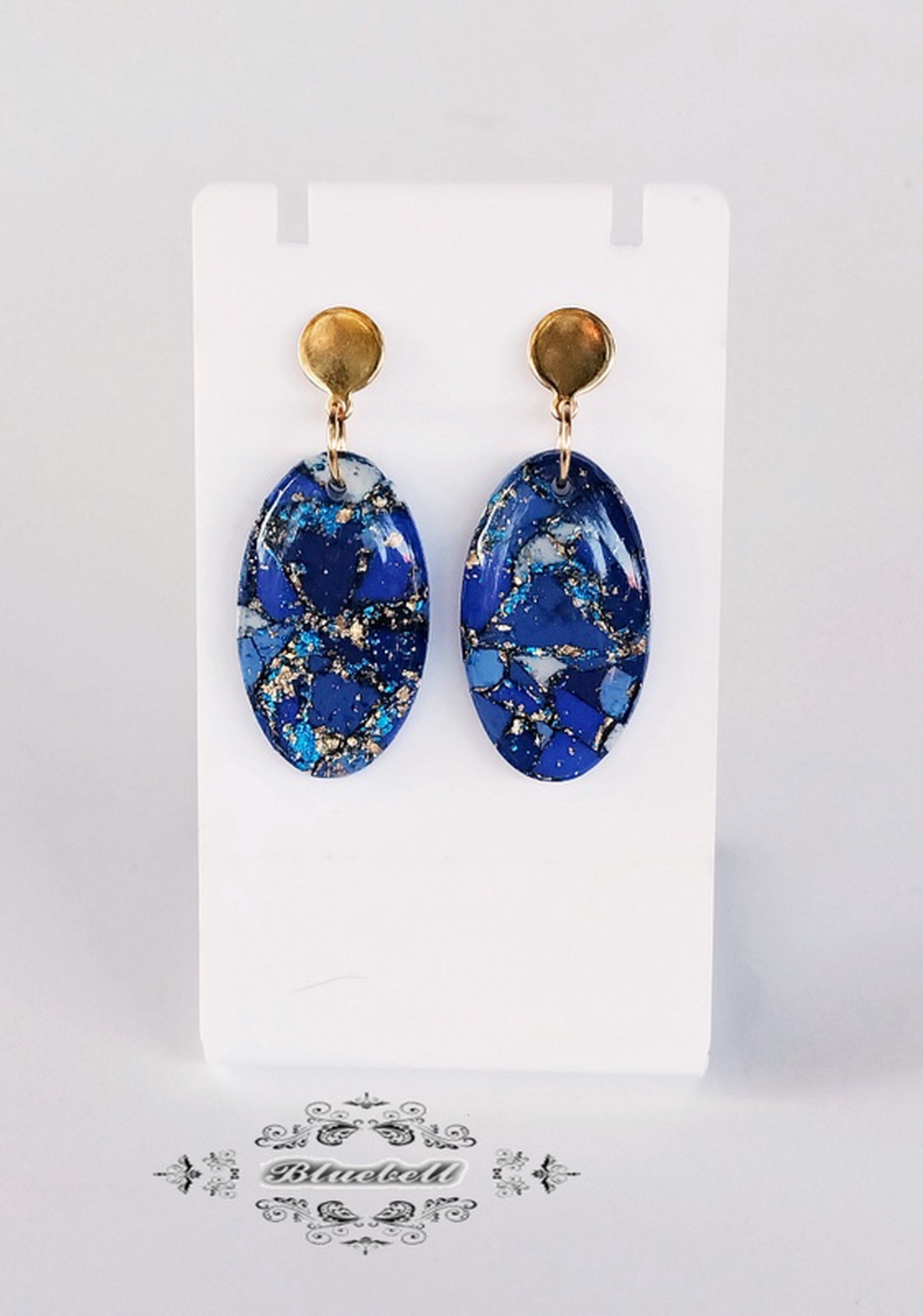 Cercei - bijuterii - cercei - cercei și ornamente pentru urechi - Artynos.ro Cercei - bijuterii - cercei - cercei și ornamente pentru urechi - Artynos.ro