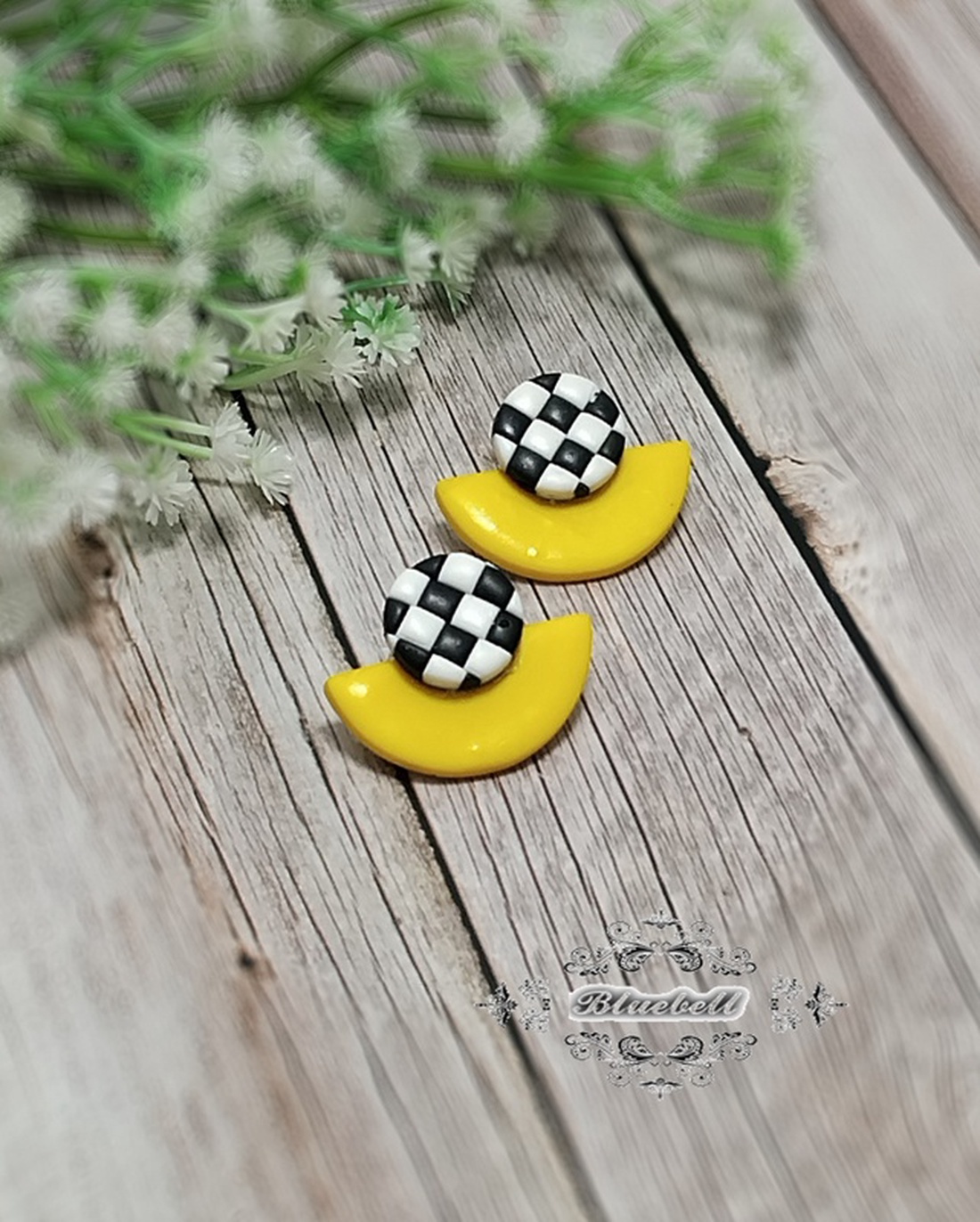 Cercei studs - bijuterii - cercei - cercei cu figurine - Artynos.ro Cercei studs - bijuterii - cercei - cercei cu figurine - Artynos.ro