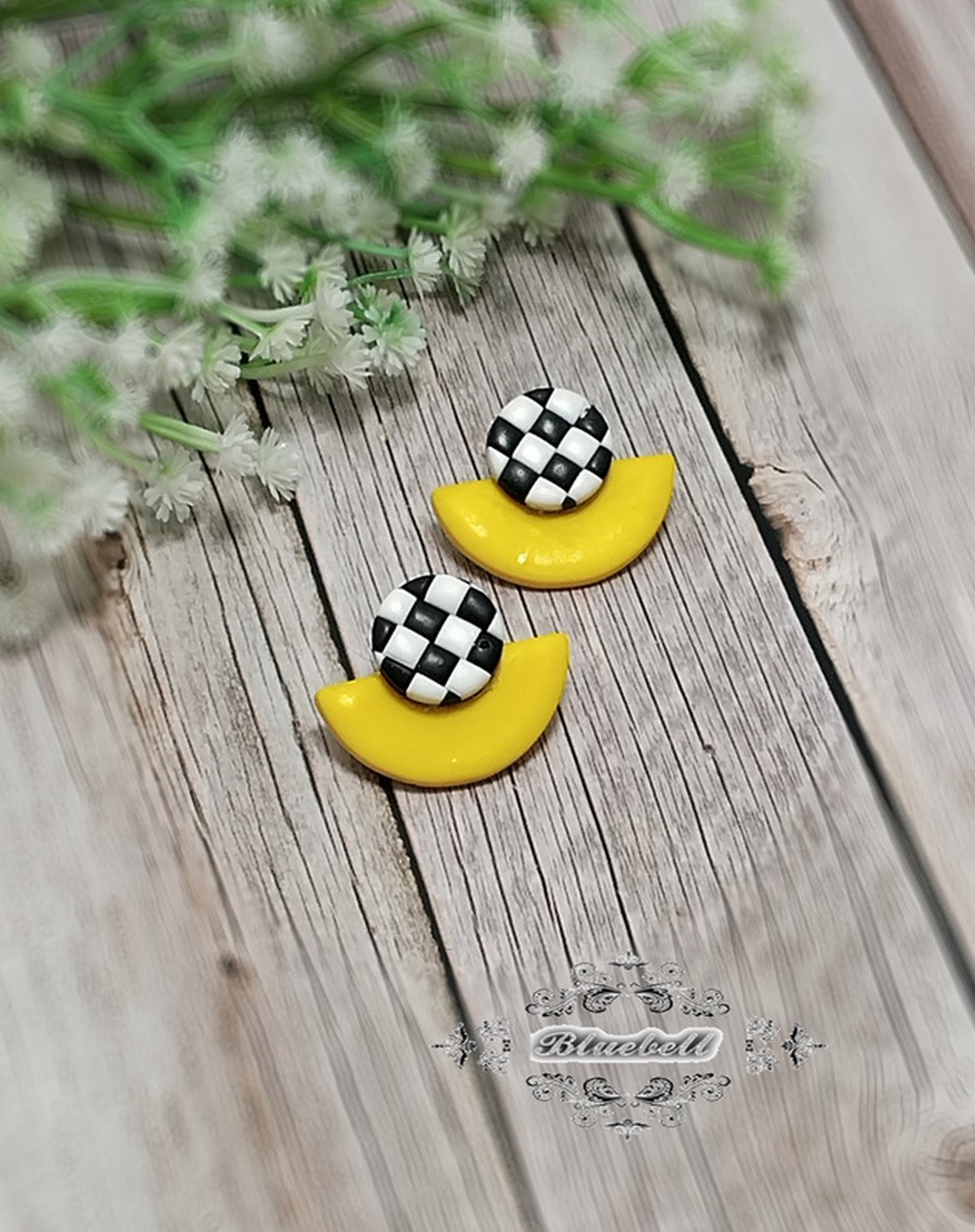 Cercei studs - bijuterii - cercei - cercei cu figurine - Artynos.ro Cercei studs - bijuterii - cercei - cercei cu figurine - Artynos.ro