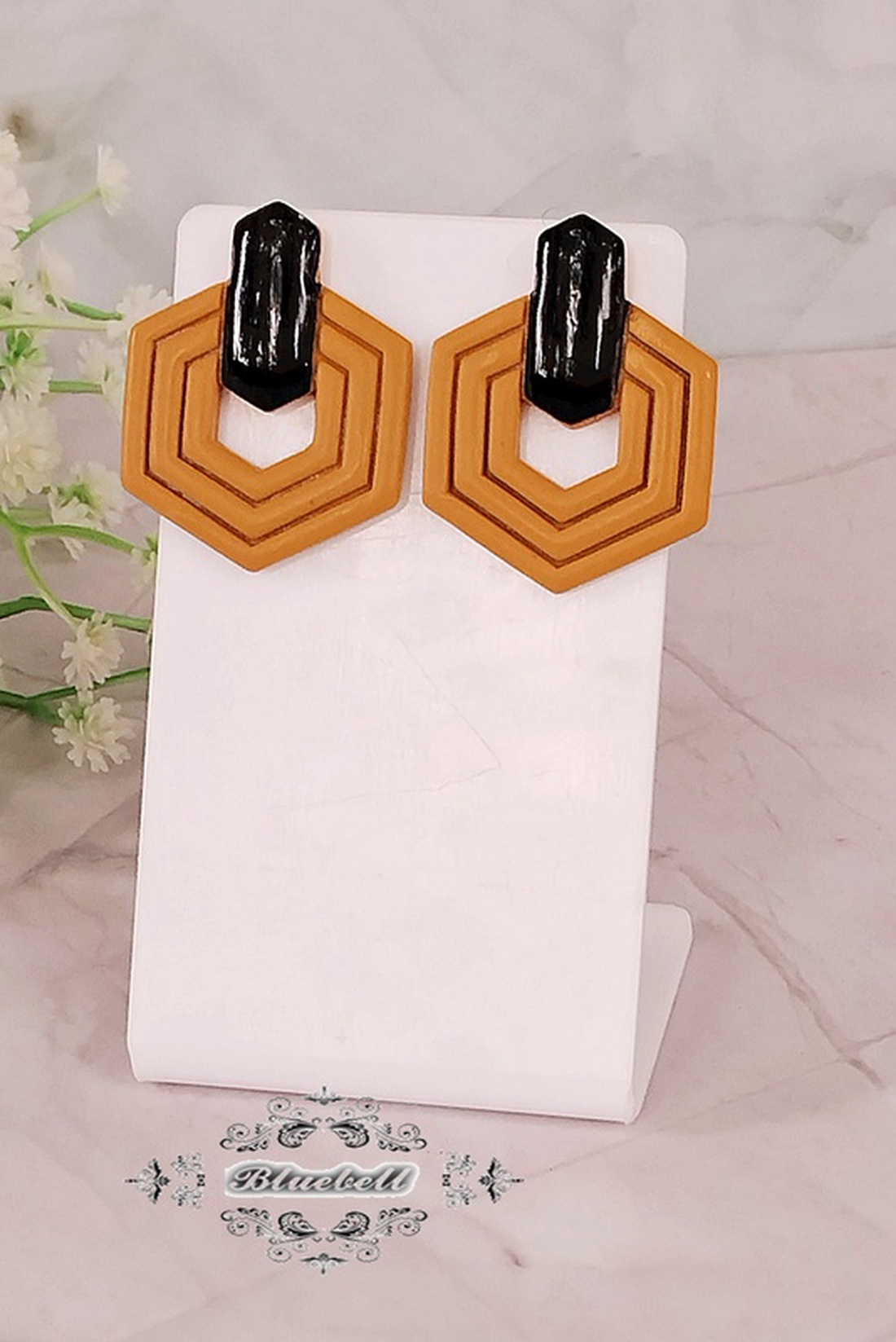 Cercei studs cu rășină - bijuterii - cercei - cercei din rășină - Artynos.ro Cercei studs cu rășină - bijuterii - cercei - cercei din rășină - Artynos.ro