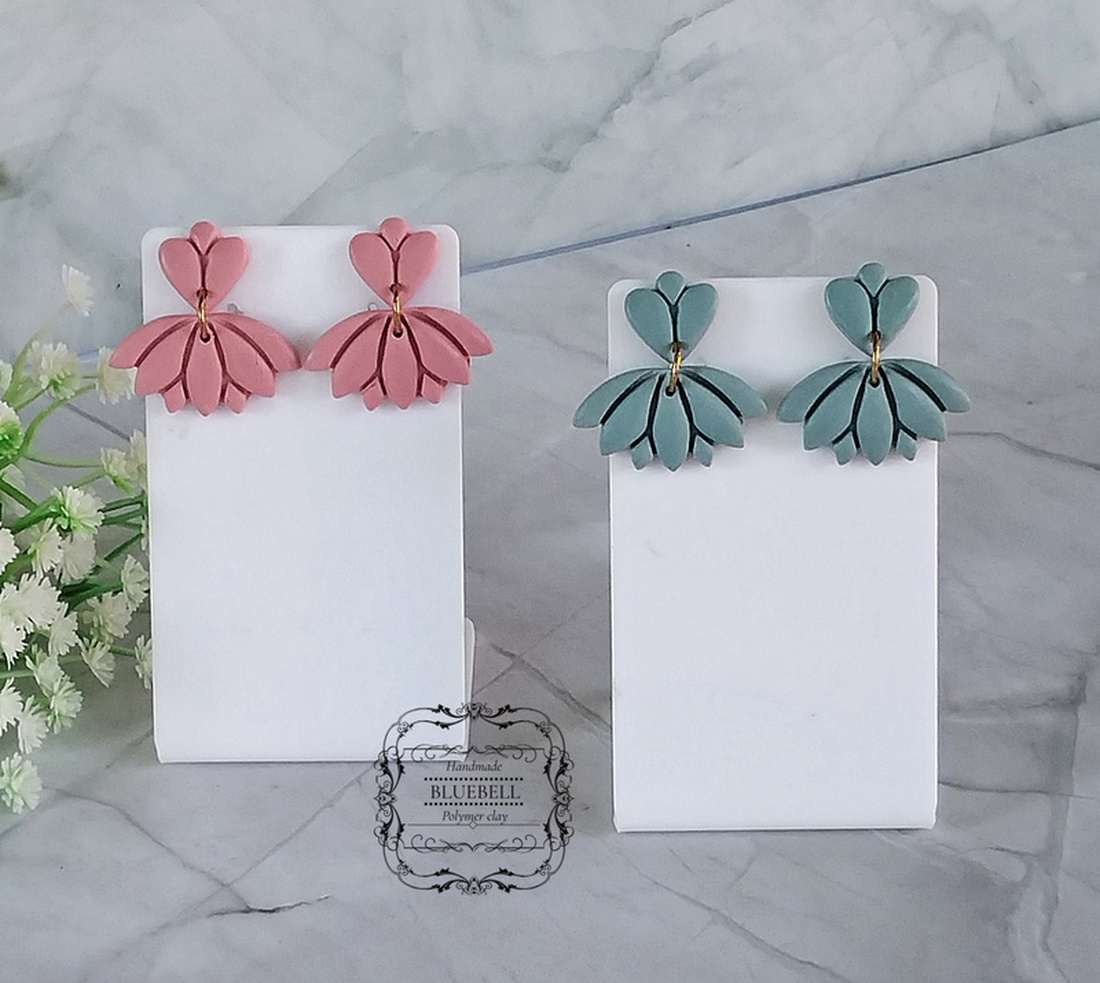 Cercei minimaliști cu tijă - bijuterii - cercei - cercei cu figurine - Artynos.ro Cercei minimaliști cu tijă - bijuterii - cercei - cercei cu figurine - Artynos.ro