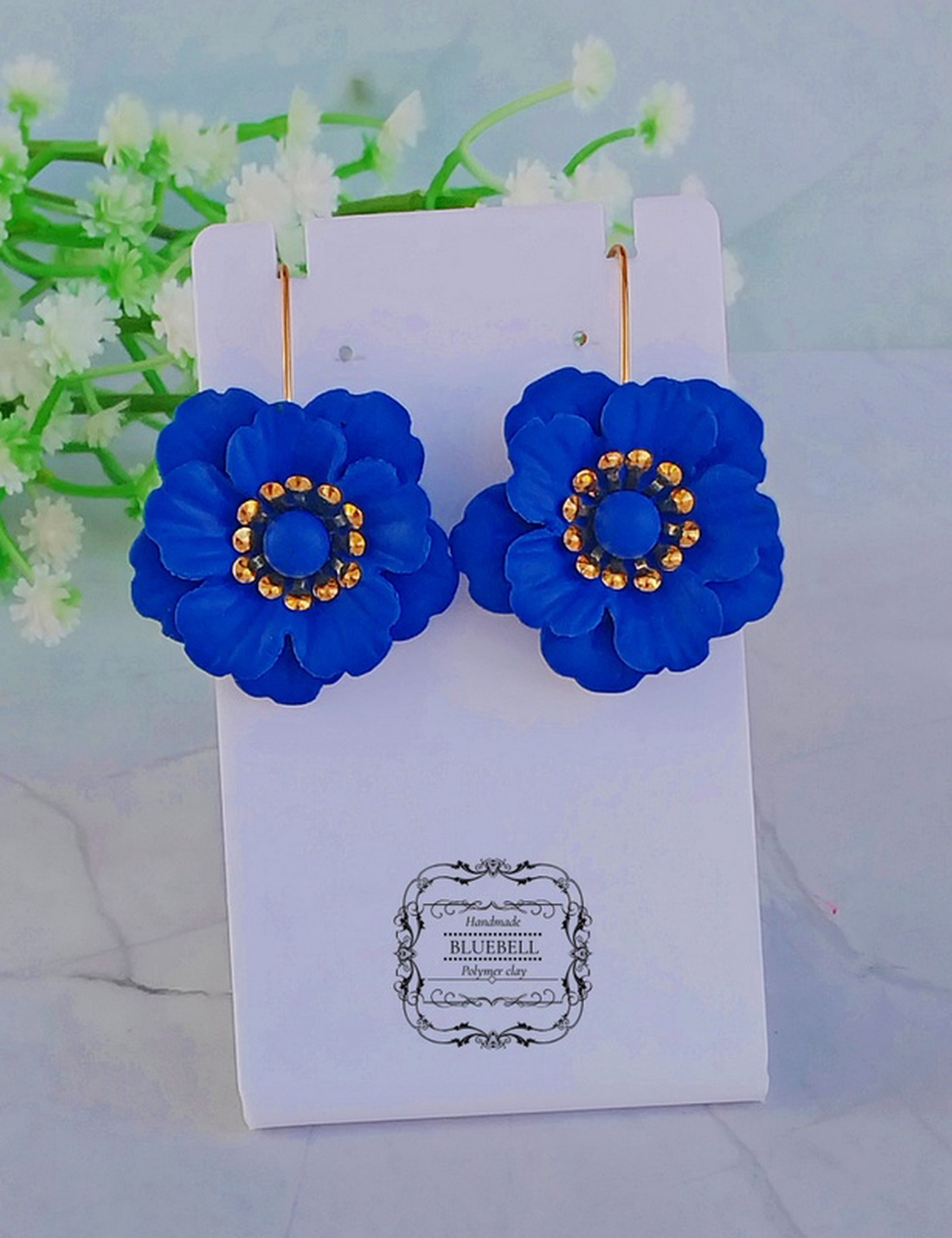 Cercei cu flori - bijuterii - cercei - cercei lungi - Artynos.ro Cercei cu flori - bijuterii - cercei - cercei lungi - Artynos.ro