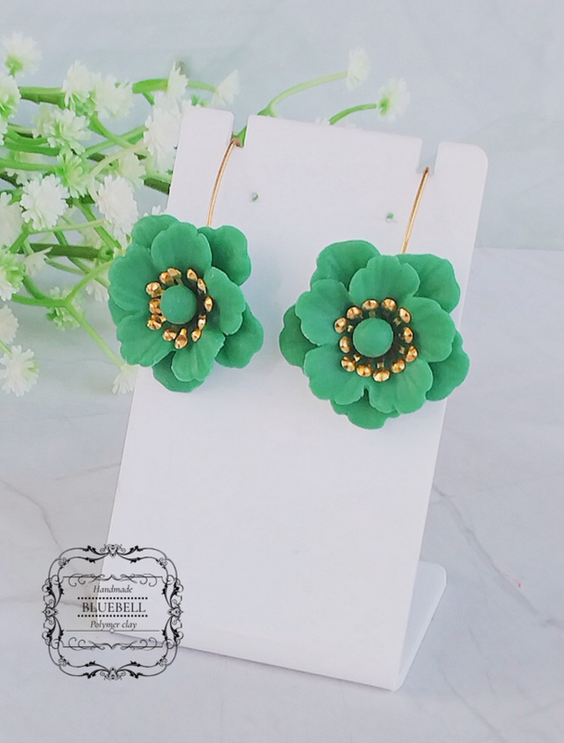 Cercei cu flori - bijuterii - cercei lungi - Artynos.ro Cercei cu flori - bijuterii - cercei lungi - Artynos.ro