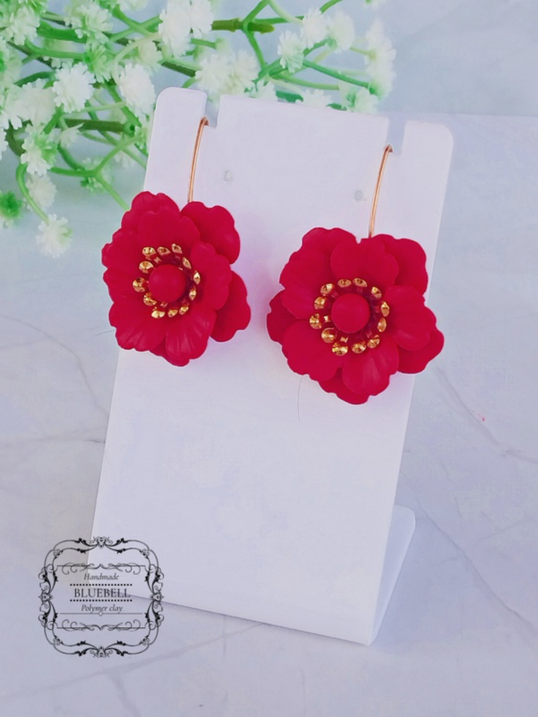 Cercei cu flori - bijuterii - cercei lungi - Artynos.ro Cercei cu flori - bijuterii - cercei lungi - Artynos.ro