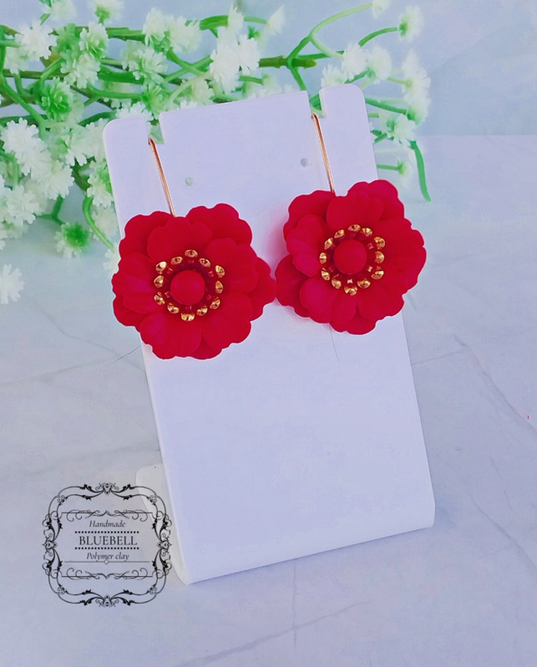 Cercei cu flori - bijuterii - cercei lungi - Artynos.ro Cercei cu flori - bijuterii - cercei lungi - Artynos.ro