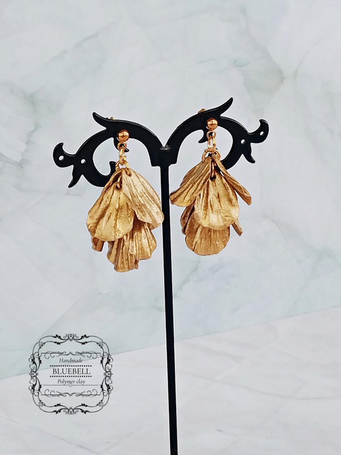 Cercei cu petale sidefate - bijuterii - cercei - cercei lungi - Artynos.ro